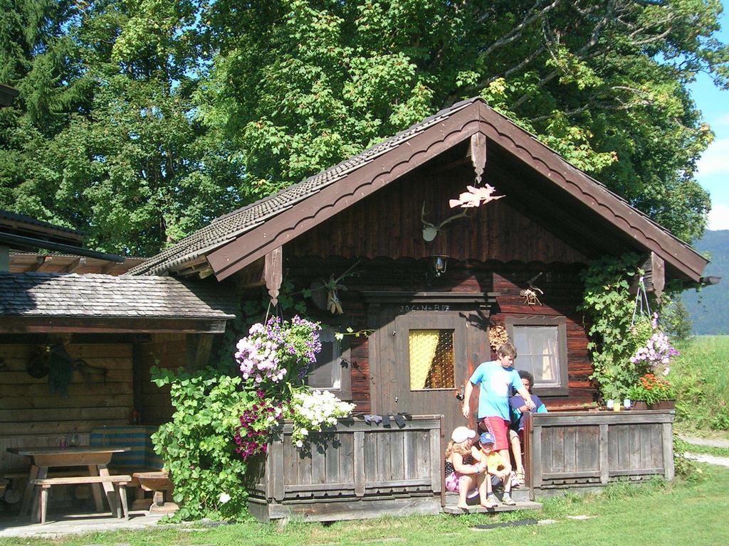 Hüttau Hexenhaus 아파트 객실 사진