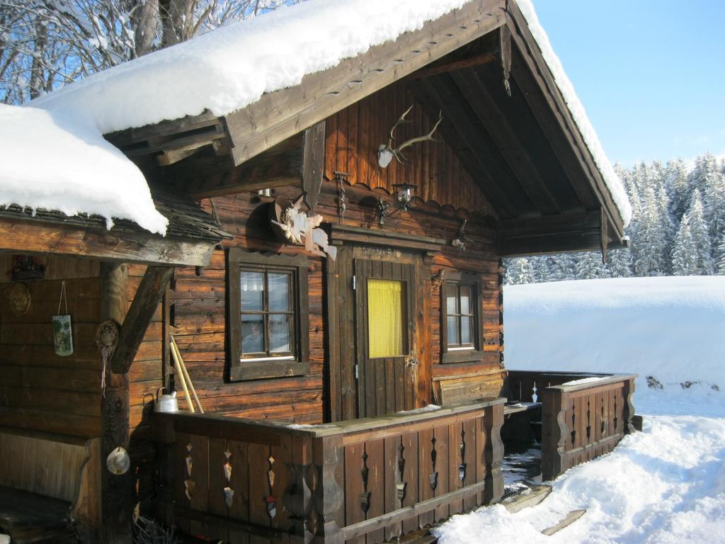 Hüttau Hexenhaus 아파트 객실 사진